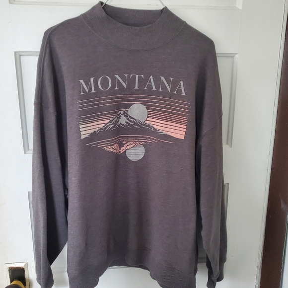 American Eagle Outfitters Tops - AE Mock Neck Sweatshirt